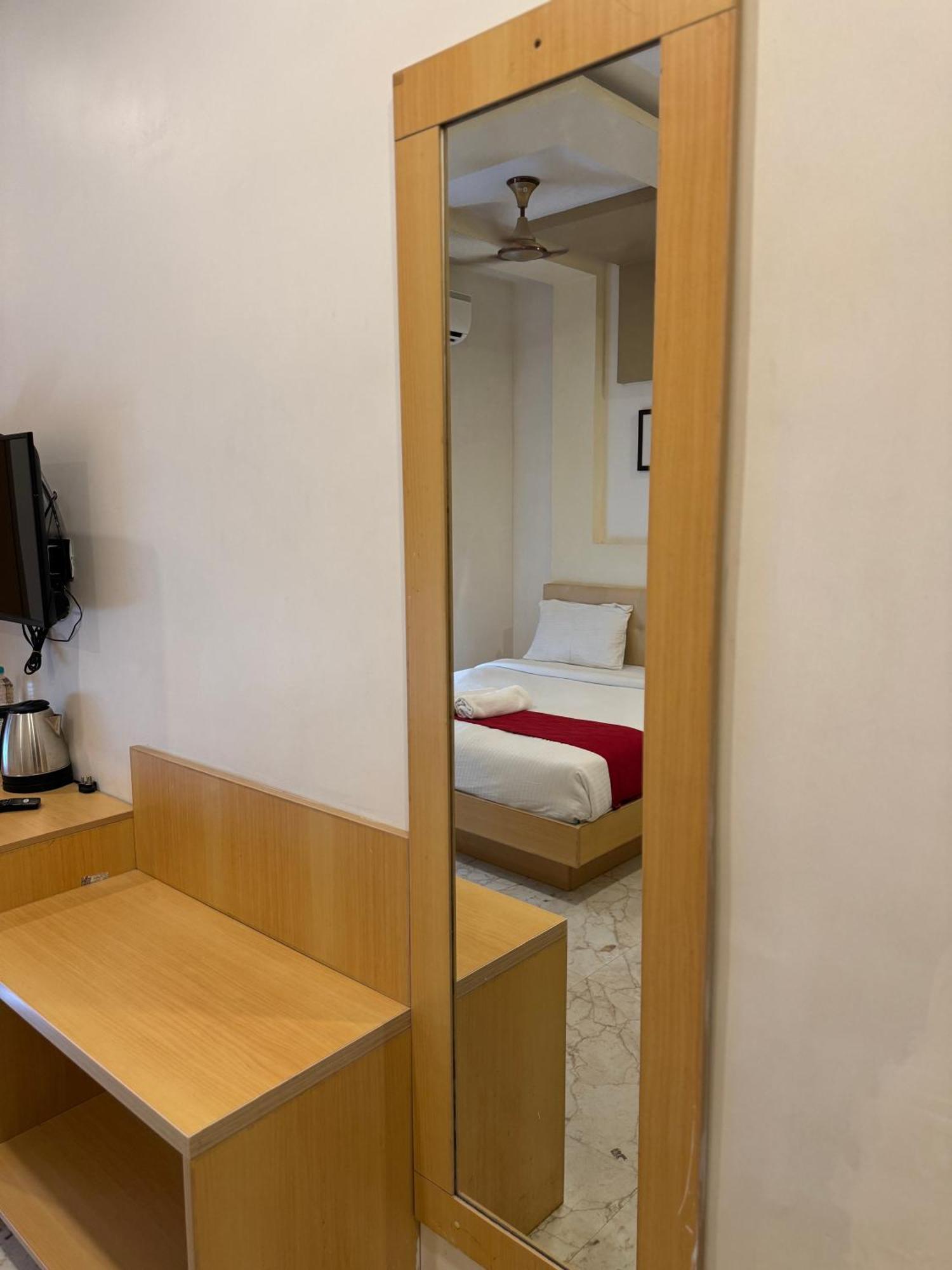 Hotel Sangeeth Palace Rāmeswaram Екстериор снимка